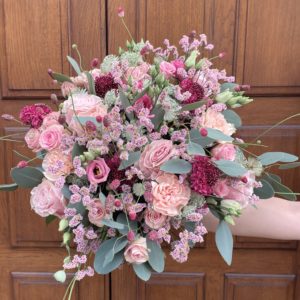 gros bouquet rose Suzette fleuriste à neuville-sur-saône