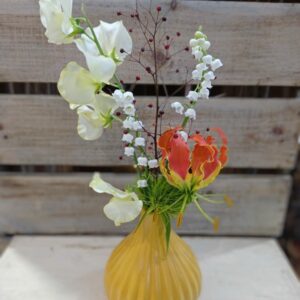 Composition muguet porte bonheur fleuriste neuville sur saone